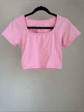 Amazon Pink Scoop Crop Top